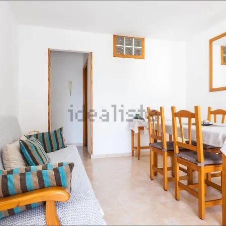 L.g. Apartment *